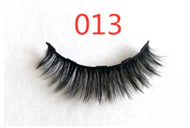 A Pair Of False Eyelashes With Magnets - Divine Janisal Design