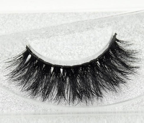 Faux Aurelia Eye Lashes - Divine Janisal Design
