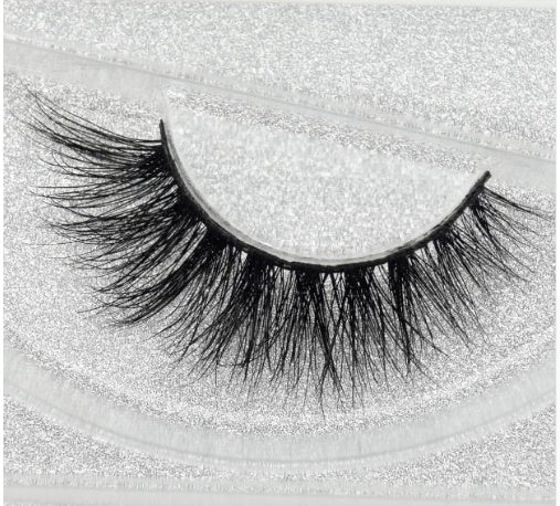 Faux Aurelia Eye Lashes - Divine Janisal Design