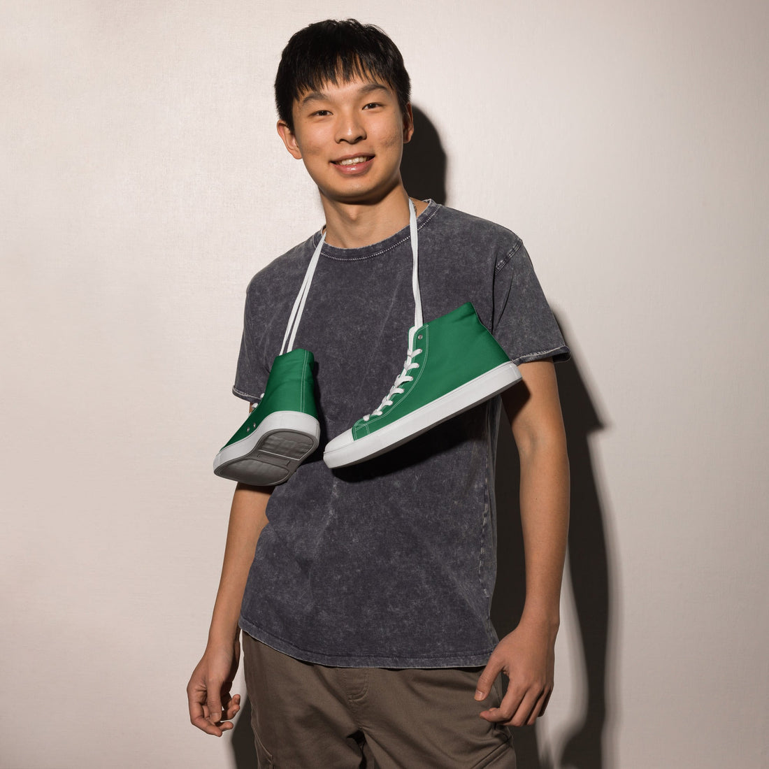 Men’s high top canvas shoes - Divine Janisal Design