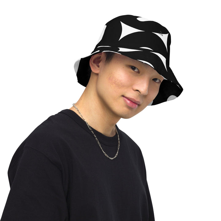 Reversible bucket hat - Divine Janisal Design