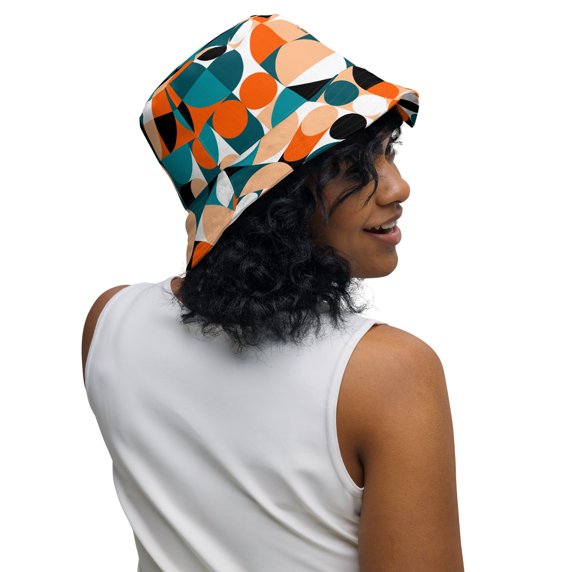 Reversible bucket hat - Divine Janisal Design