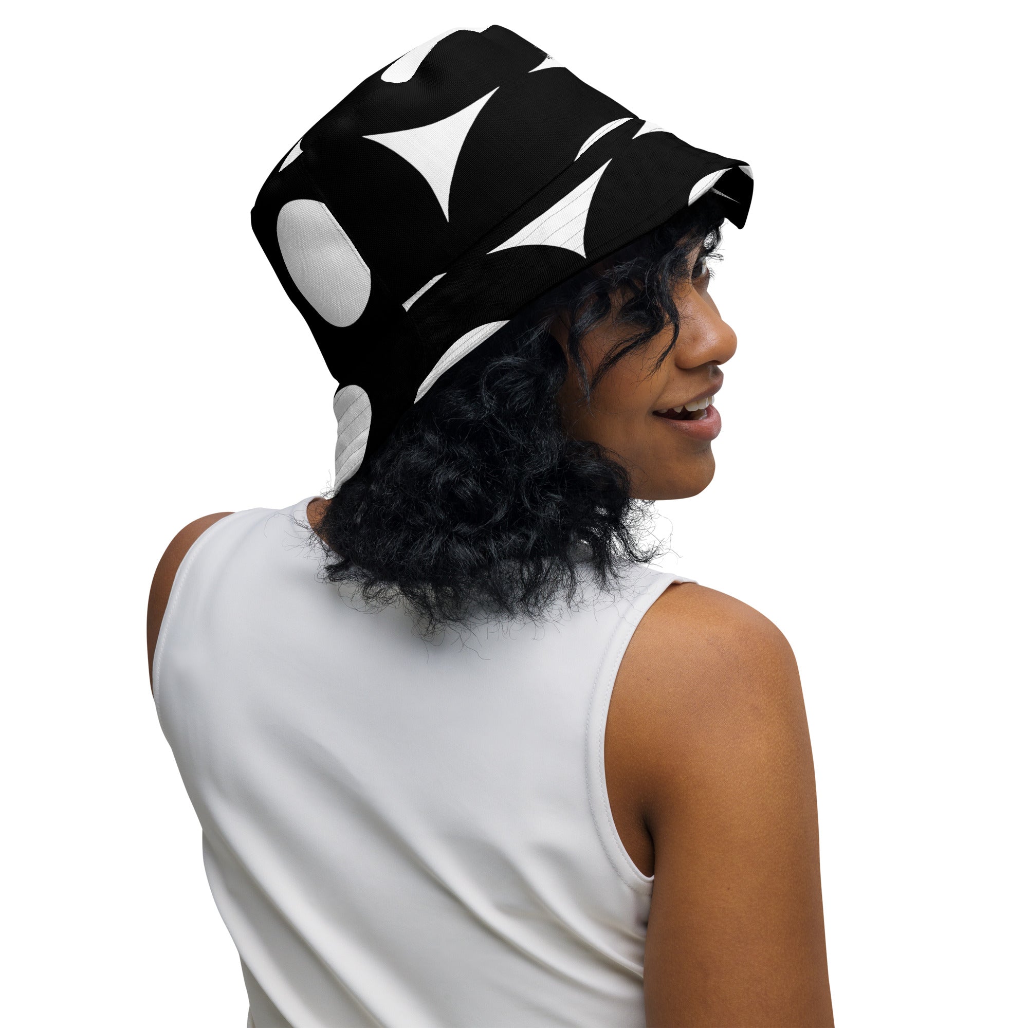 Reversible bucket hat - Divine Janisal Design