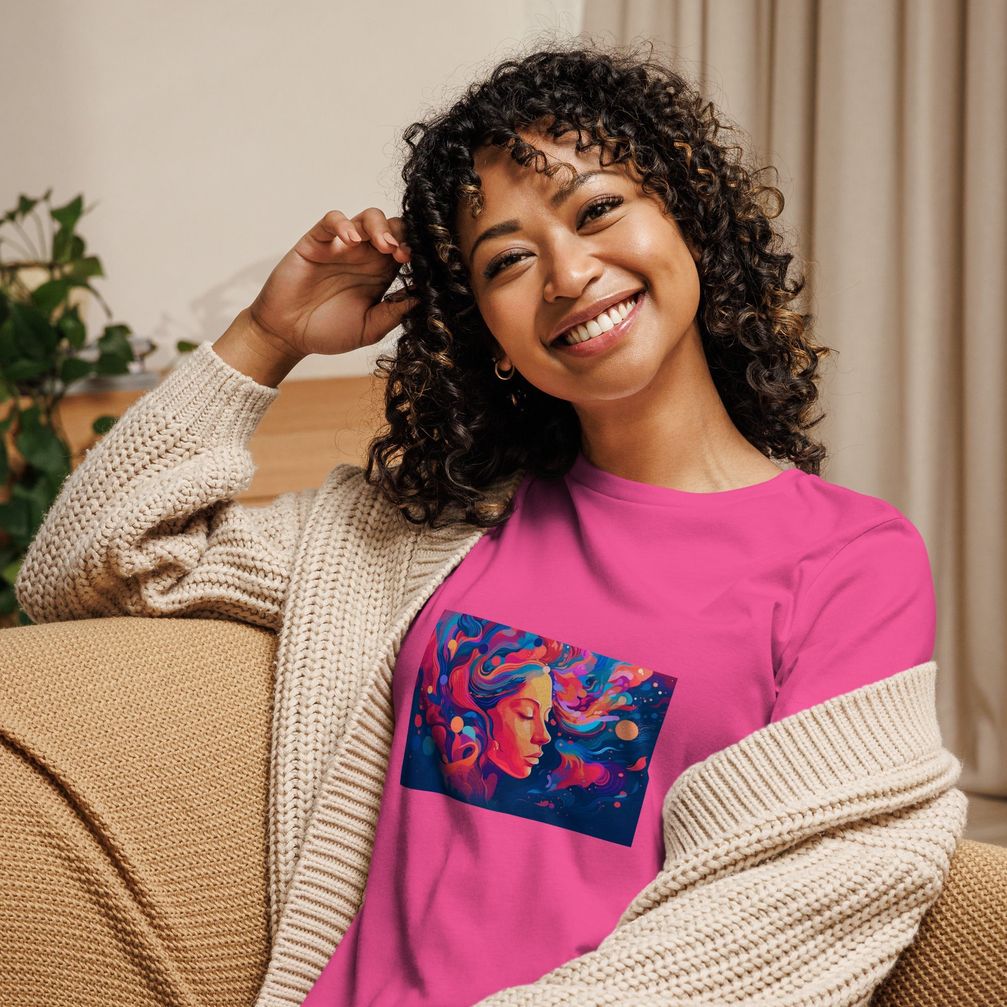 Women's Relaxed T-Shirt - Divine Janisal Design