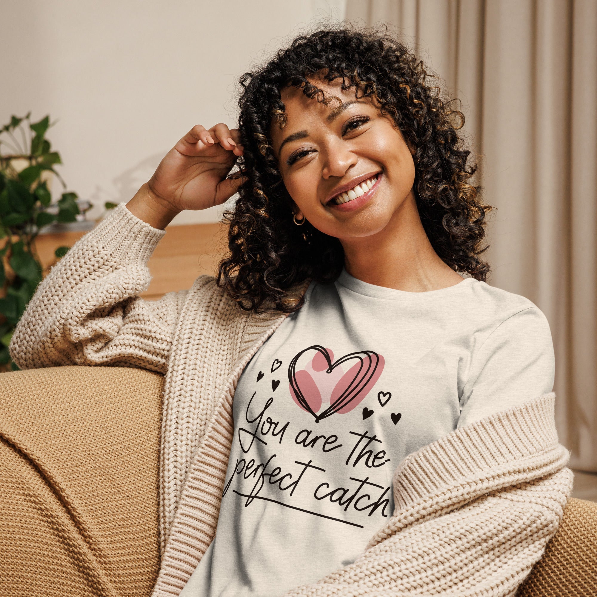 Women's Relaxed T-Shirt - Divine Janisal Design