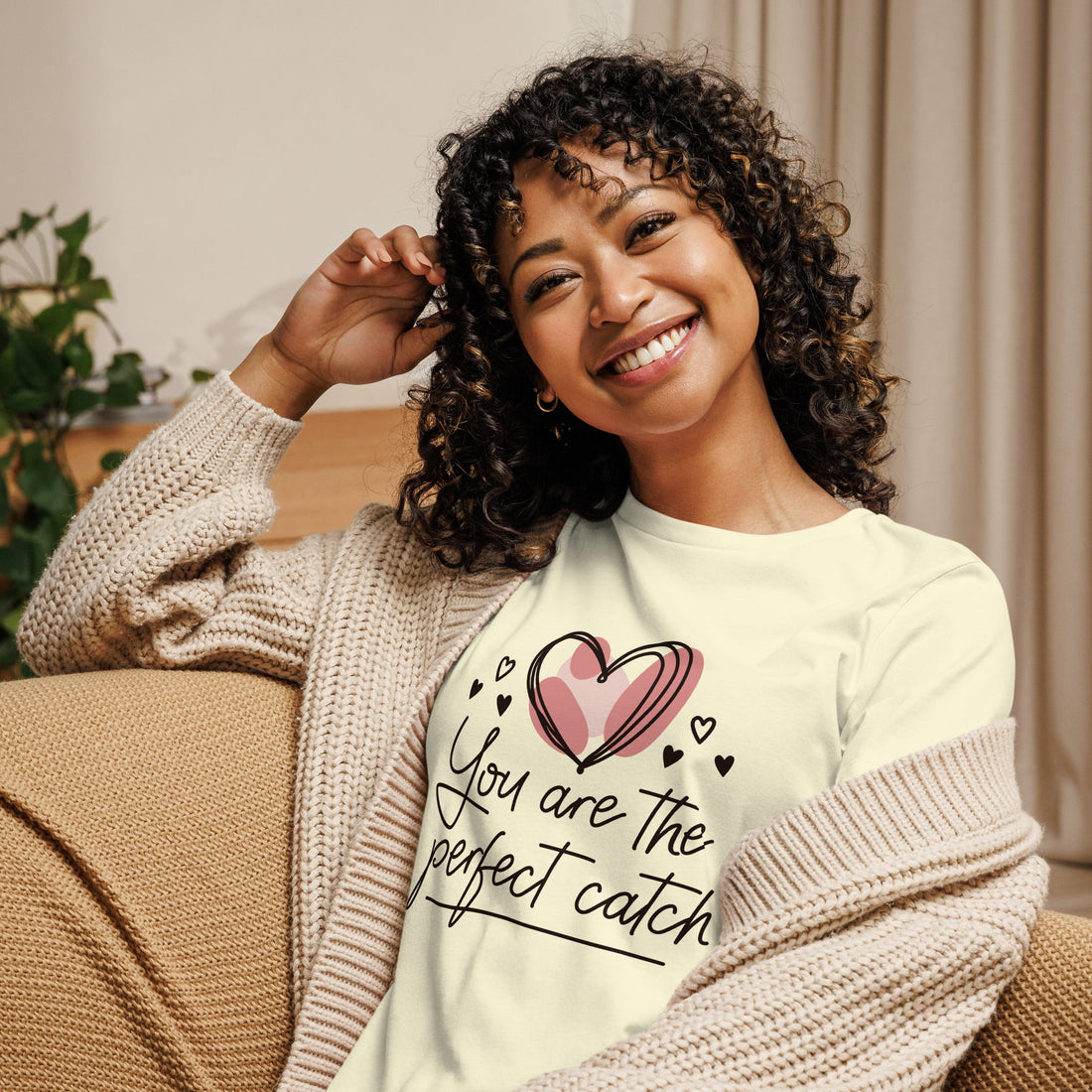 Women's Relaxed T-Shirt - Divine Janisal Design