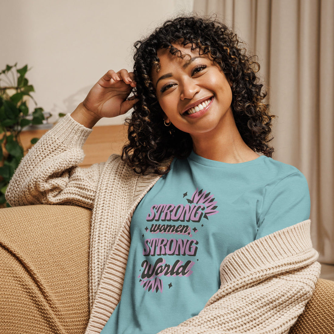 Women's Relaxed T-Shirt - Divine Janisal Design