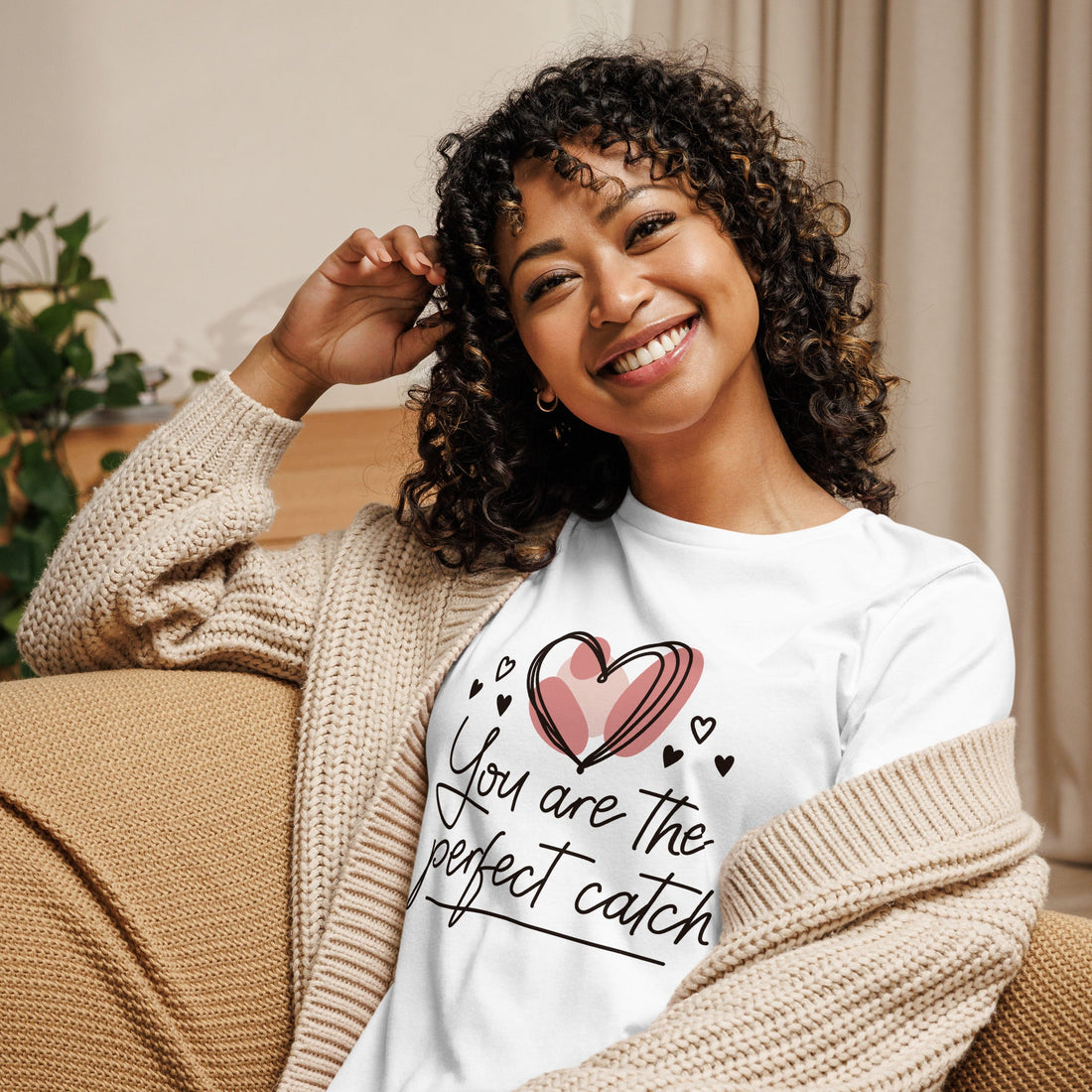 Women's Relaxed T-Shirt - Divine Janisal Design