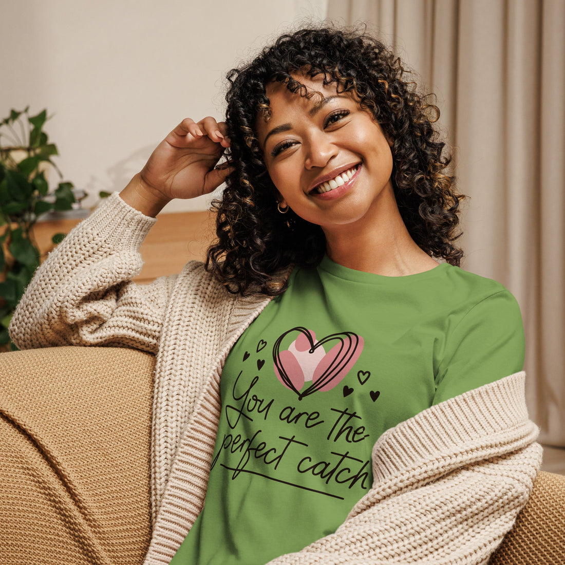 Women's Relaxed T-Shirt - Divine Janisal Design